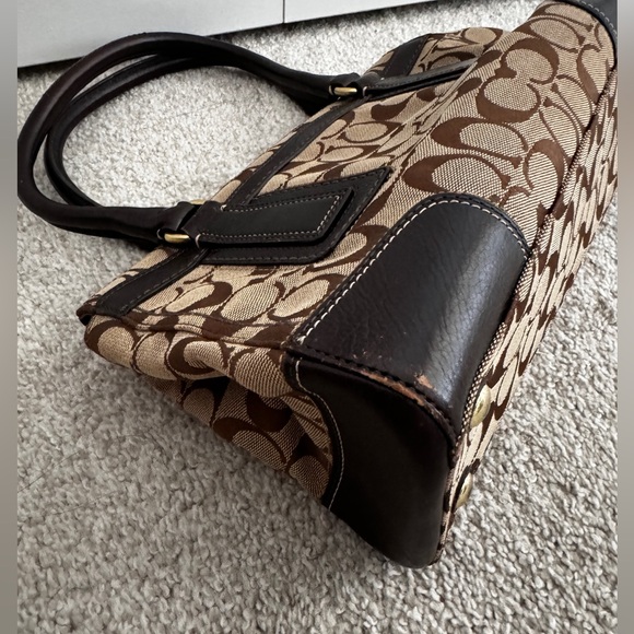 Coach Signature Hampton Shoulder Bag - Picture 10 of 11